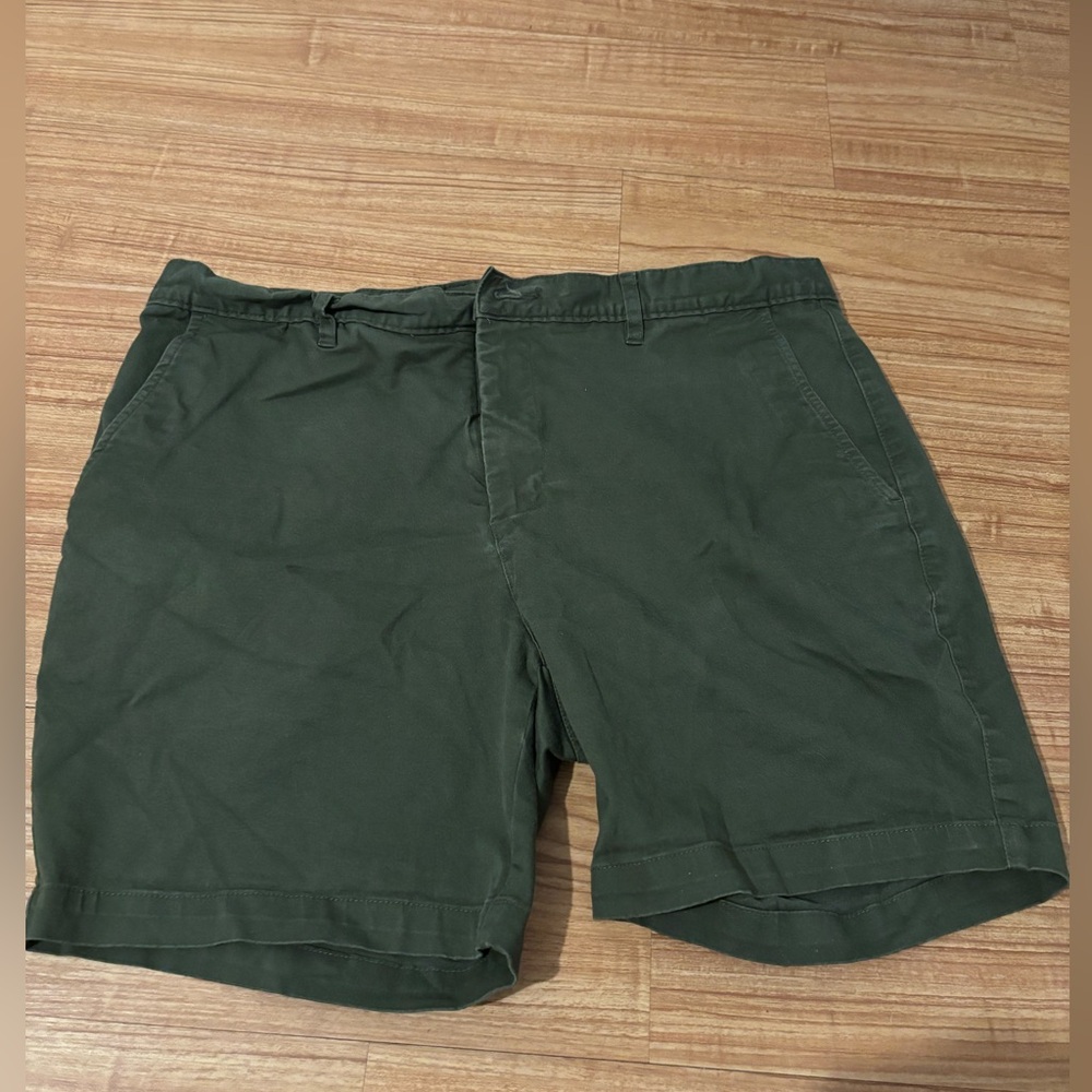 Green Size 36 Waist Shorts
